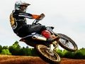 بازی Dirtbike ﯼﺍ ﻪﻘﺑﺎﺴﻣ ﯼﺭﺎﮑﻟﺪﺑ  آنلاین
