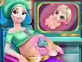 بازی Ice Queen Pregnant Check-Up آنلاین