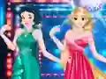 بازی Princesses dress for the royal ball آنلاین