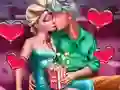 بازی Ice Queen Cinema Flirting آنلاین