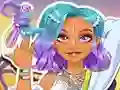 بازی Amanda's Summer Festival Real Haircuts آنلاین