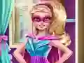 بازی Superhero Doll Closet آنلاین