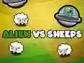 بازی Alien Vs Sheep آنلاین