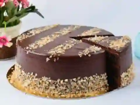 بازی Ferrero Rocher Cake Jigsaw آنلاین