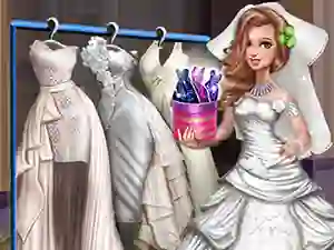 بازی Sery Wedding Dolly Dress Up آنلاین