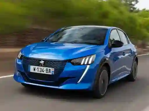 بازی Peugeot E-208 آنلاین