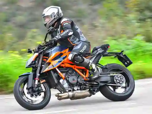 بازی KTM Super Duke R آنلاین