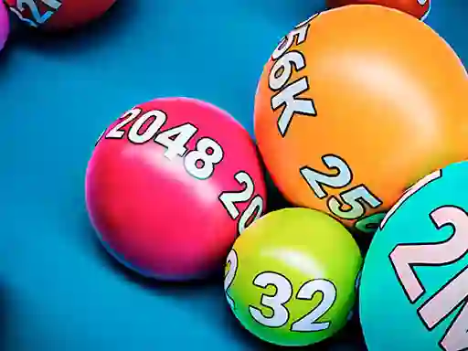 بازی Merge the Balls 2048: Billiards! آنلاین