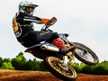 بازی Dirtbike ﯼﺍ ﻪﻘﺑﺎﺴﻣ ﯼﺭﺎﮑﻟﺪﺑ  آنلاین